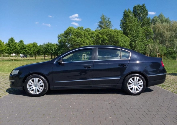 Volkswagen Passat cena 13900 przebieg: 344471, rok produkcji 2007 z Poznań małe 106
